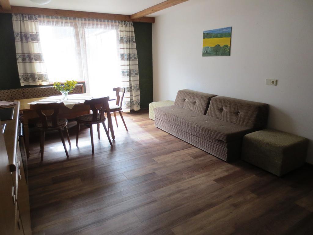 Wolke7 Family First Apartment Sankt Anton am Arlberg Room photo